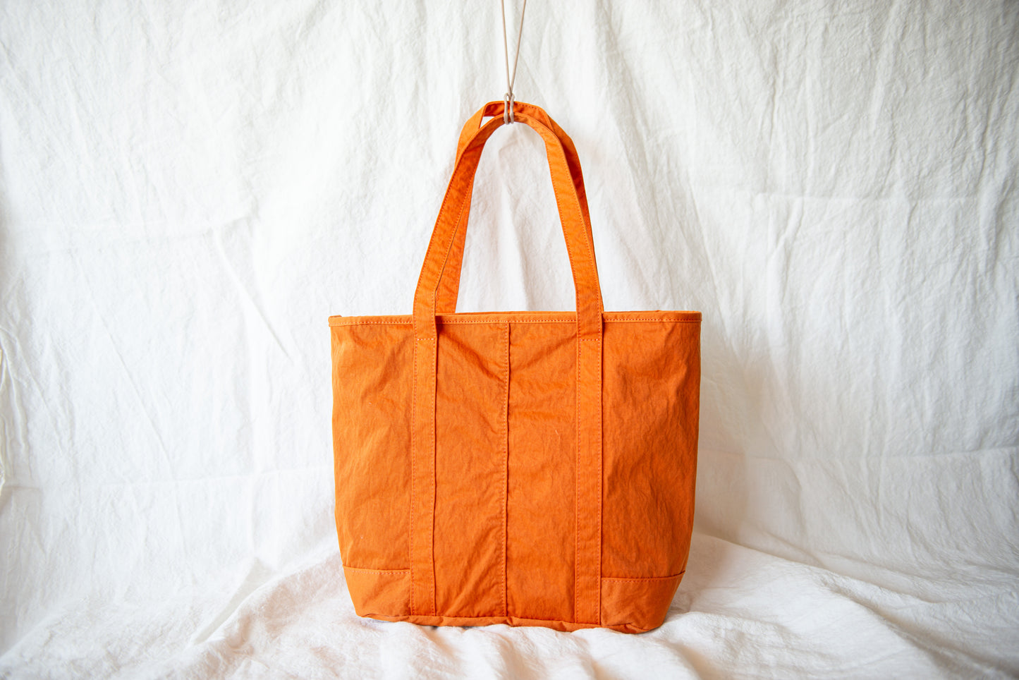 KONBU Zip Tote bag